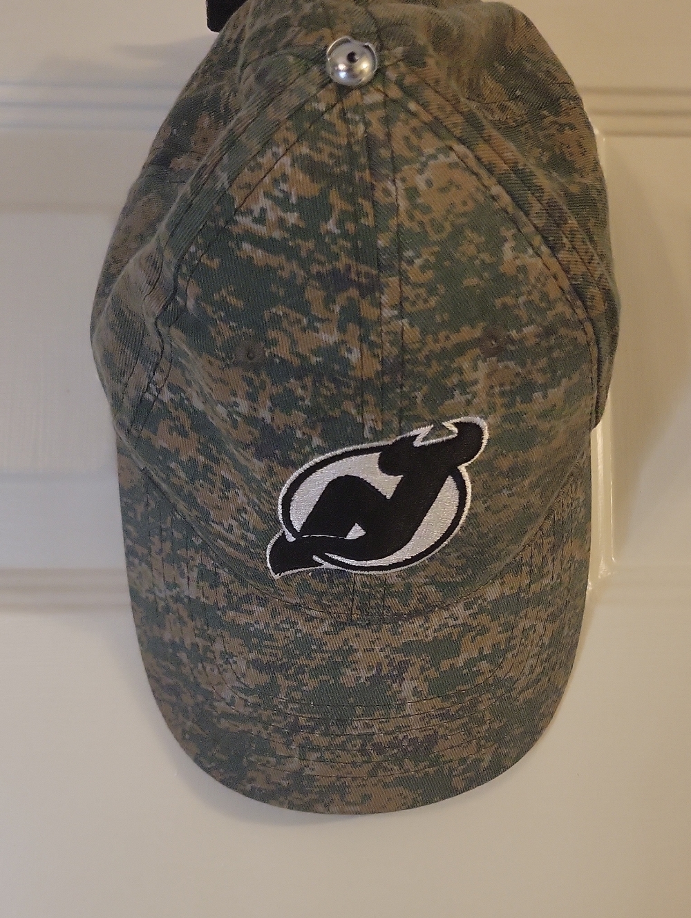 NHL New Jersey Devils Camo Baseball Cap - Olive & Black Logo